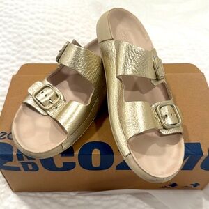 ECCO womens Cozmo Two Band Buckle Sandal-USED